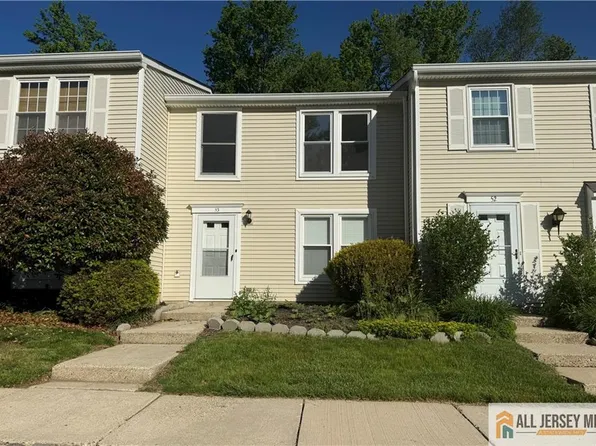 53 Cottonwood Ct S, Monmouth Junction, NJ 08852