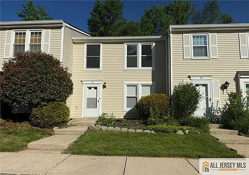 53 Cottonwood Ct S Photo 1