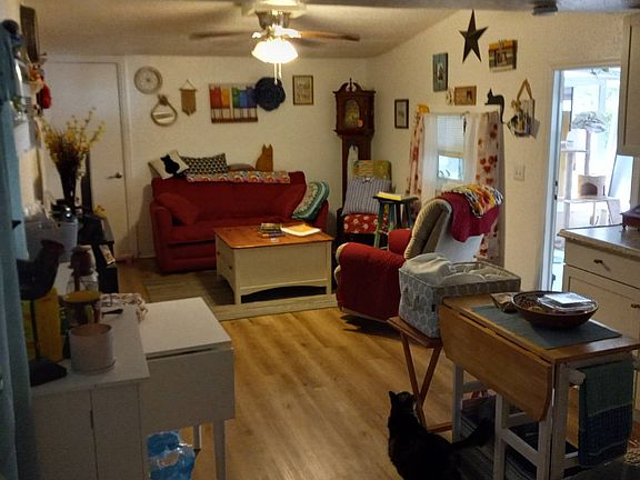3rd image of 7403 46th Ave N #153