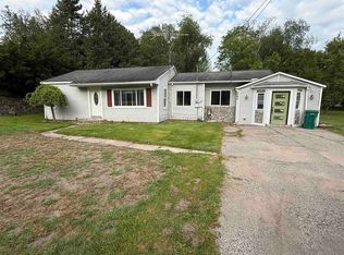 240 Lumm St, Gladwin, MI 48624