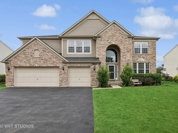 18847 W Chatham Way, Lake Villa, IL 60046