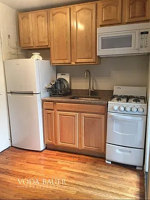 Rented by Voda Bauer Real Estate | media 15