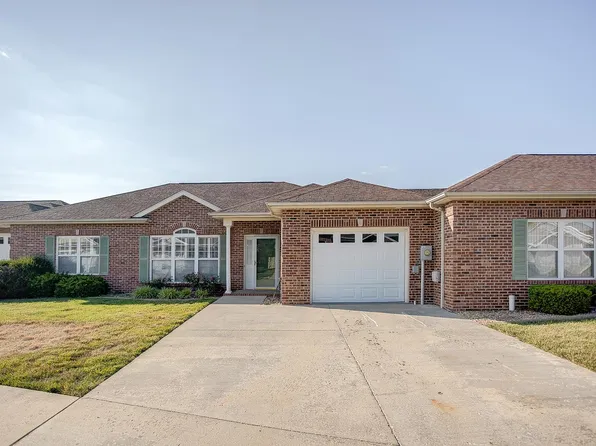 119 Saint Christopher Ct, Mascoutah, IL 62258