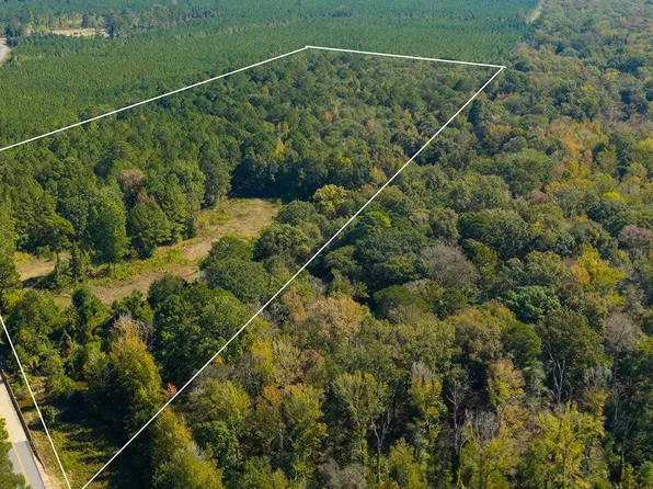 560 Columbia Road 15, Magnolia, AR 71753