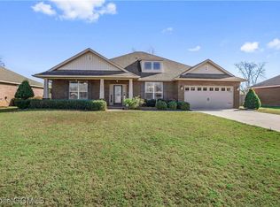 8315 Woodside Ln, Grand Bay, AL 36541