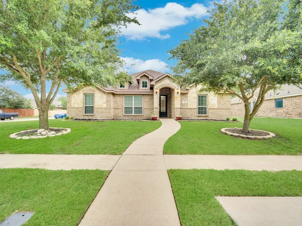 201 Winters Edge Dr, Red Oak, TX 75154