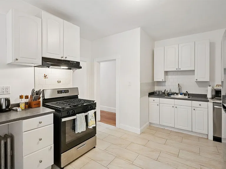 39 Champney St #1 — Photo 8