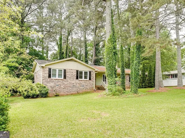 2621 Manor Pl, Ellenwood, GA 30294