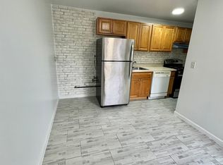 21 Cayuga Ave #1, Staten Island, NY 10301