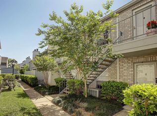 8787 Brae Acres Rd APT 802, Houston, TX 77074