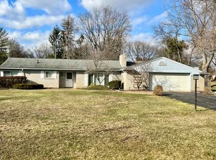 47010 Dunsany Rd, Northville, MI 48167