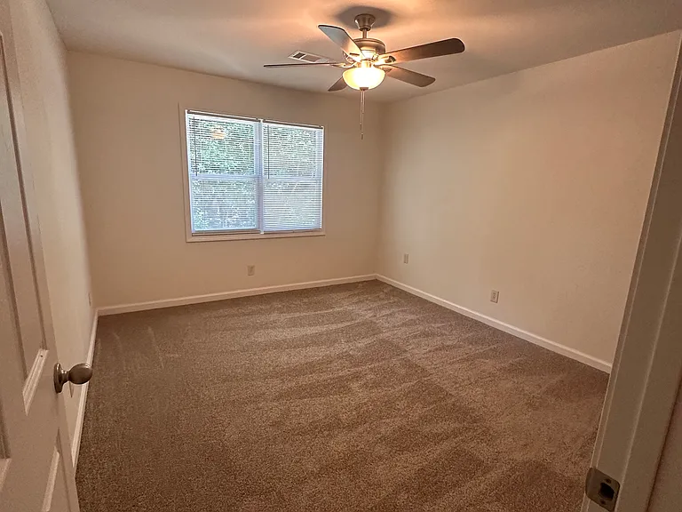 810 Wilson Cir SW #810 — Photo 27