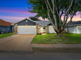 7542 Whisperwood Dr, Panama City, FL 32404