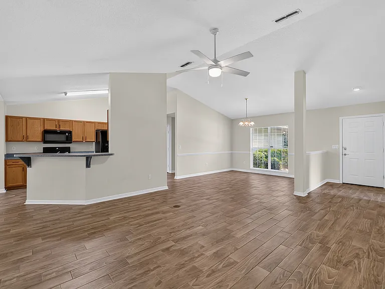 8038 SW 67th Rd — Photo 10