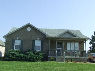 8709 Vision Pl, Louisville, KY 40229