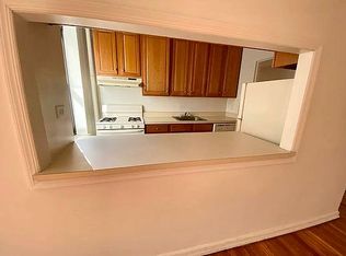 65-74 Wetherole St #2D, Rego Park, NY 11374