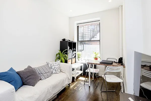 Rented by Compass | media 1