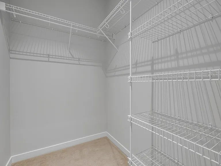 629 Cottonwood Ave #304 — Photo 23