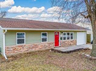 230 Hayes Ave, Romeoville, IL 60446