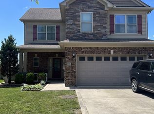 1049 E Sagewood Dr, Gallatin, TN 37066