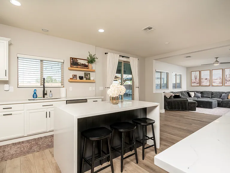 9336 W Georgia Ave — Photo 22