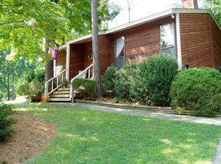 320 Ashebrook Dr, Raleigh, NC 27609