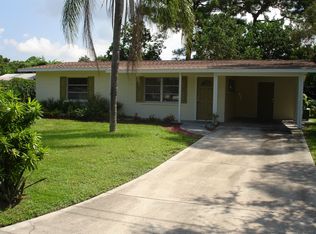 3876 Afton Cir, Sarasota, FL 34233