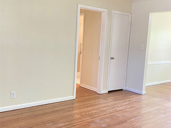 3rd image of 428 S 78th East Ave