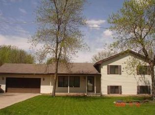 1619 11th Ave SE, Forest Lake, MN 55025