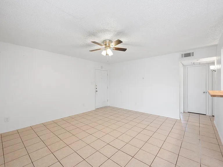 7450 Ruby Pl — Photo 6