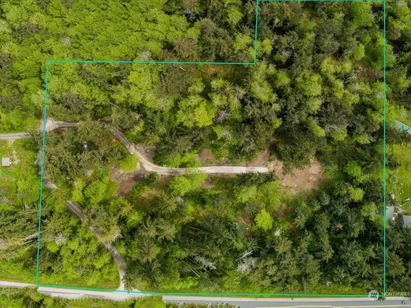 930 Little Valley Lane, Greenbank, WA 98253