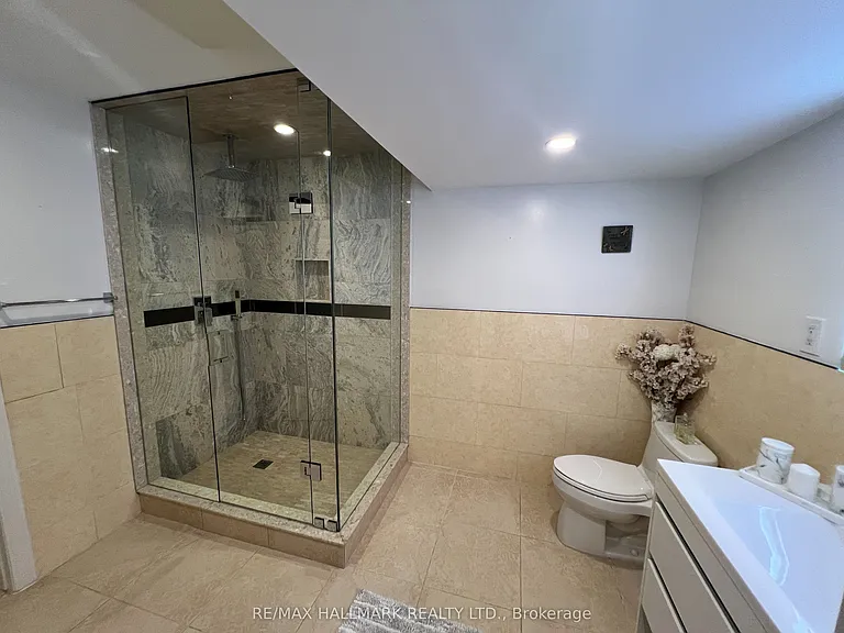 15 Cormorant Cres #BASEMENT — Photo 13
