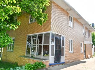 122 21st St NW, Barberton, OH