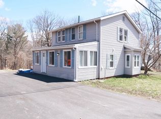 15 Stage Rd, Atkinson, NH 03811