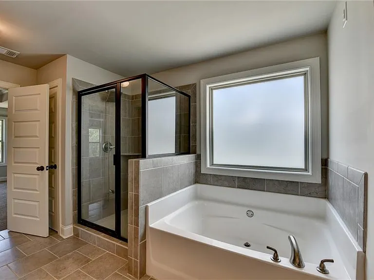 235 Bella Dr — Photo 55