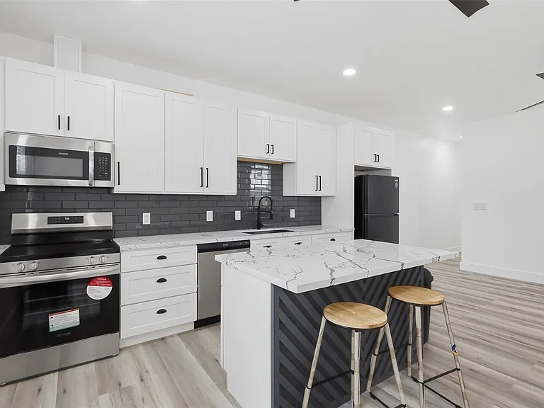 8209 Richland Dr #B — Photo 5