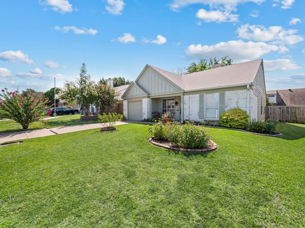 3908 River Birch Rd, Fort Worth, TX 76137