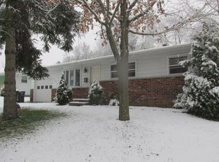 805 Redwood St, West Bend, WI 53095