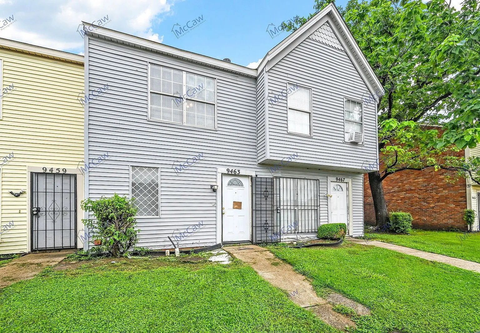 2 bed, 1.5 bath, 1110 sqft, $1,200 — Photo 1