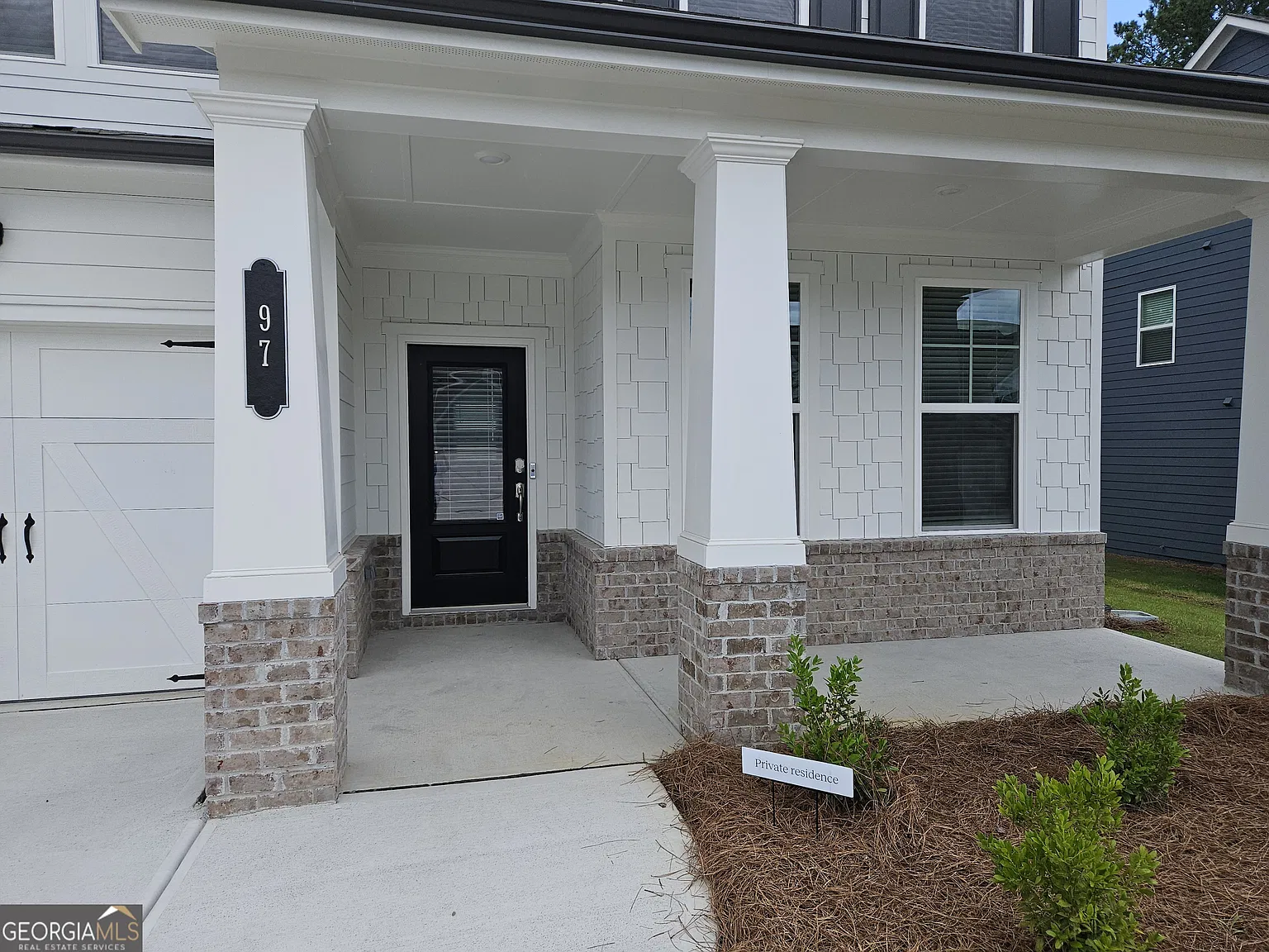 4 bed, 3.0 bath, 3032 sqft, $2,879 — Photo 2