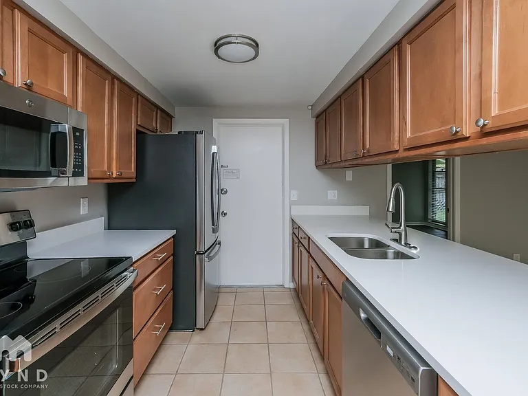 16023 Eagle River Way — Photo 2