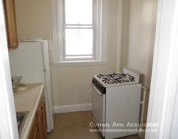 161 Kelton St #14 — Photo 2