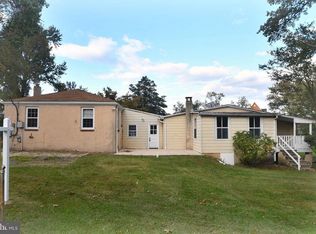 2412 Golupski Rd, Essex, MD 21221