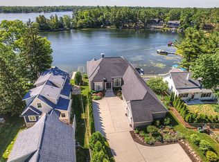 9 Chamberlain St, Lake Orion, MI