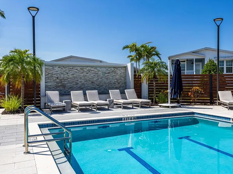 11596 Palm Dr — Photo 19