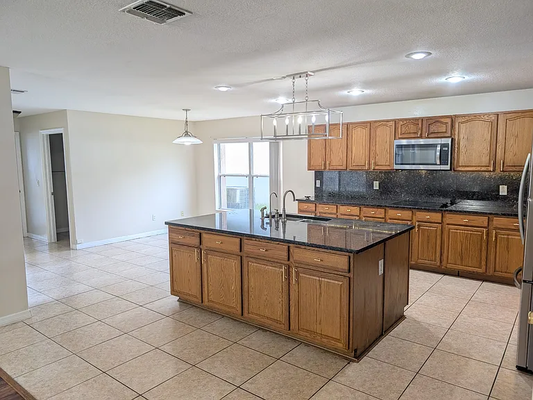 14809 Royal Poinciana Dr — Photo 14