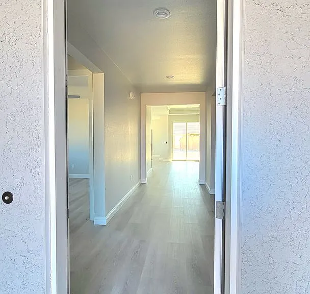 6801 Sandpebble St — Photo 6
