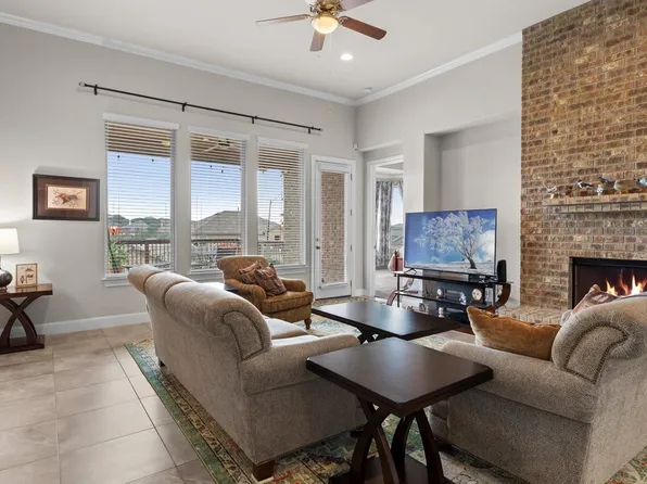 303 CANYON VIEW RUN, San Antonio, TX 78258