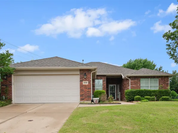 10108 Serene Ct, Denton, TX 76207