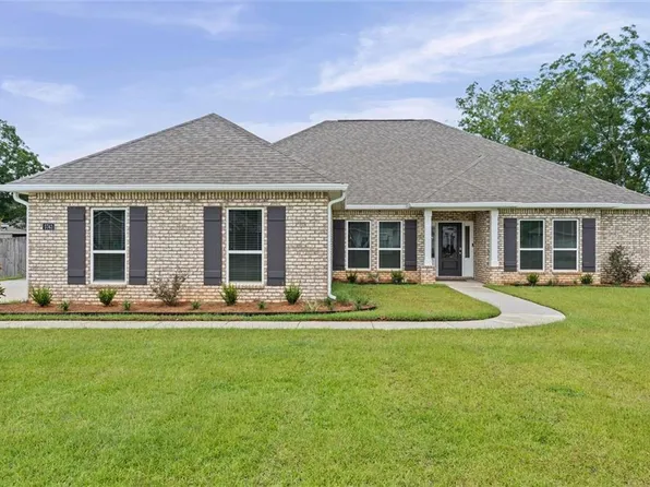 5743 Orchard Ln W, Grand Bay, AL 36541